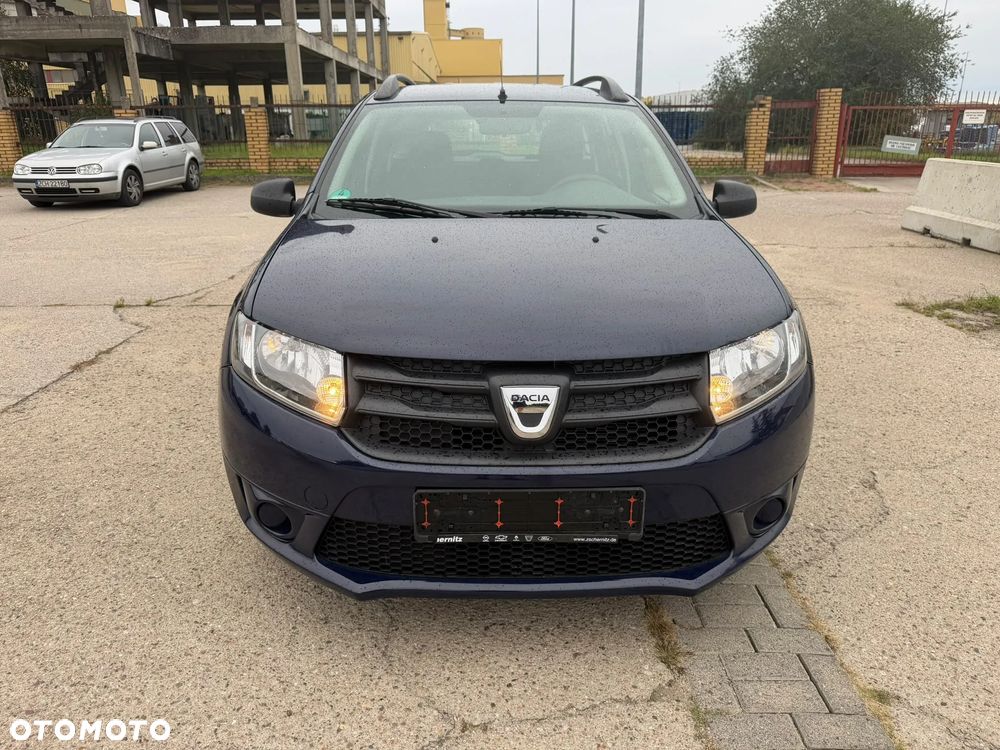 Dacia Logan 1.2 16V 75 Celebration - 3