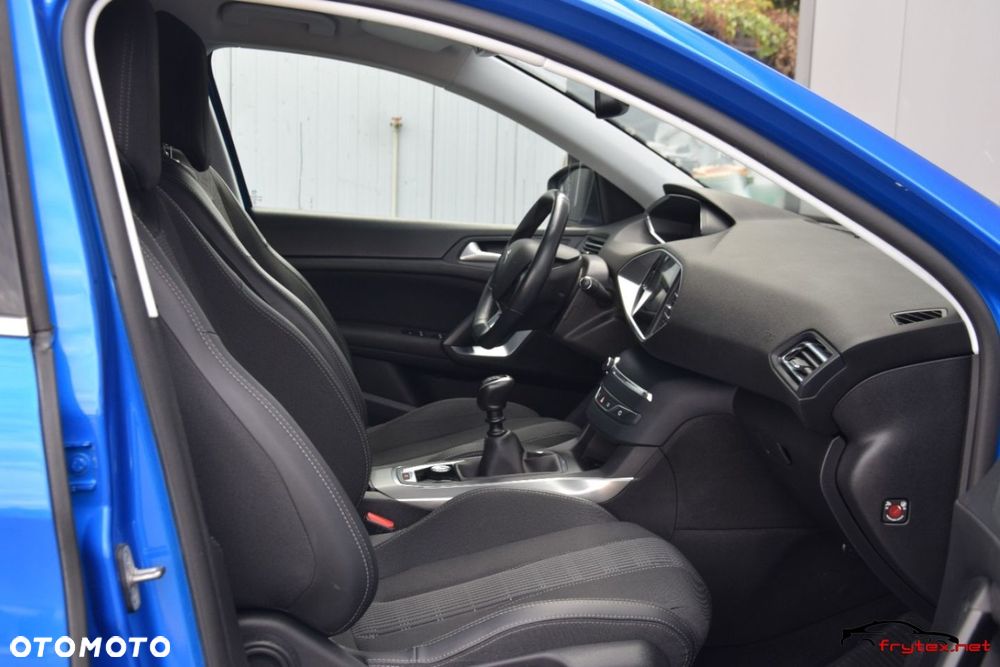 Peugeot 308 - 23