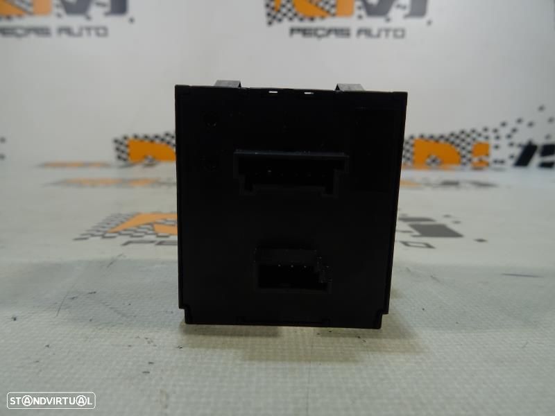 Botão De 4 Piscas Bmw 3 (E90)  61316945652 / 6945652 / 6 945 652 - 4