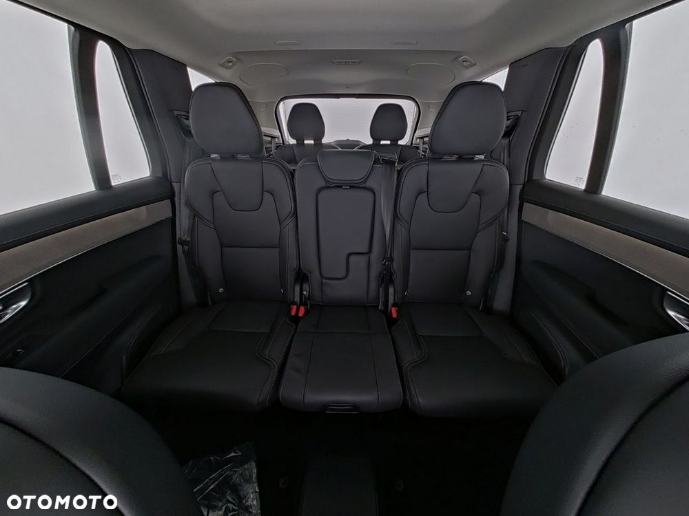 Volvo XC 90 T8 AWD Plug-In Hybrid Plus Dark 7os - 7