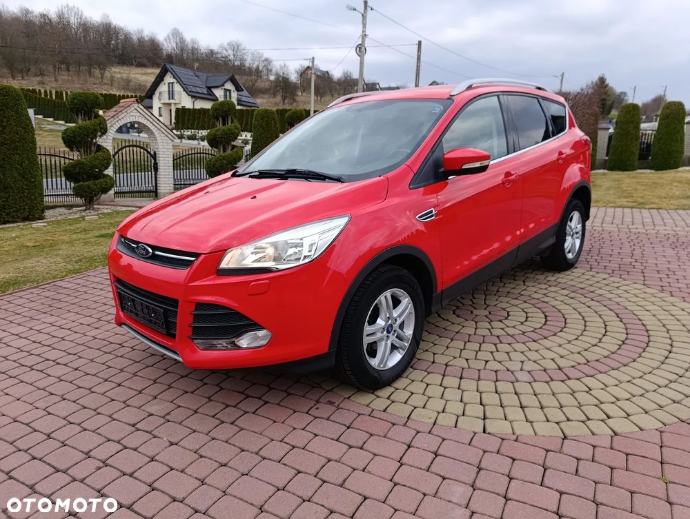 Ford Kuga - 1