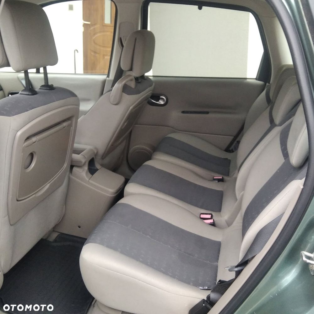 Renault Scenic 1.6 16V Authentique - 6