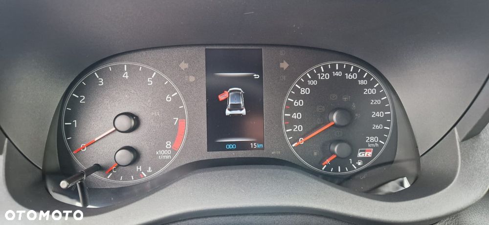 Toyota Yaris 1.5 GR Sport - 7