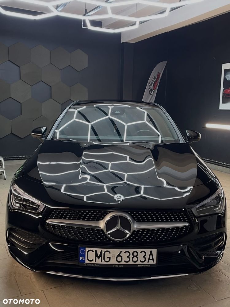 Mercedes-Benz CLA 200 d 8G-DCT AMG Line - 4