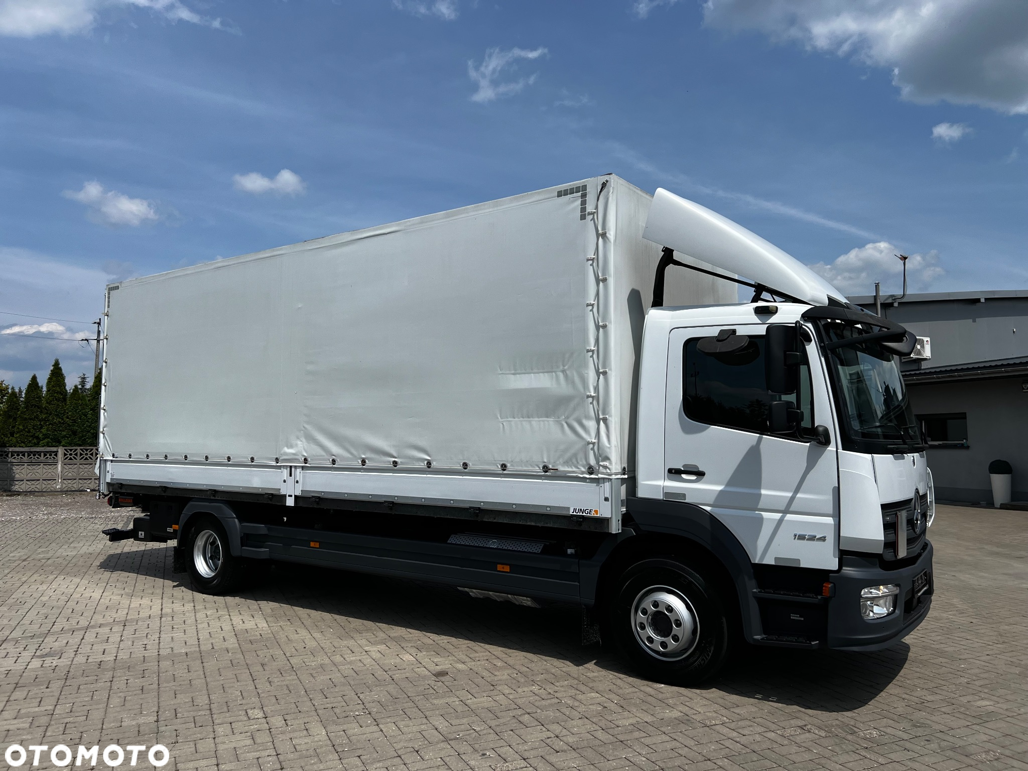 Mercedes-Benz ATEGO 1524 BURTO-PLANDEKA 7.3m WINDA - 16