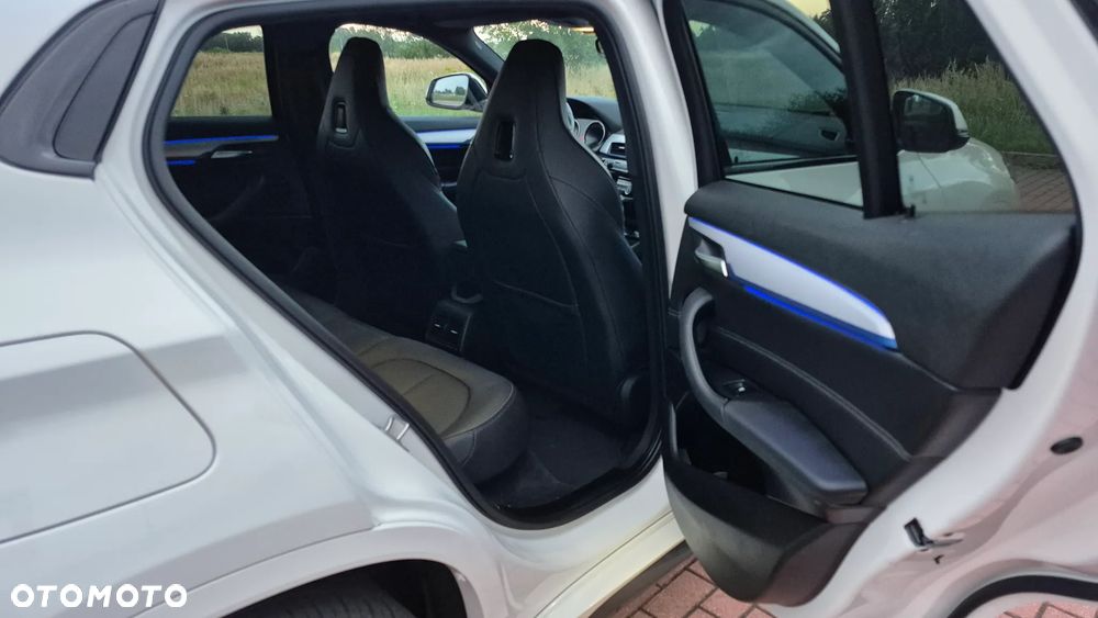 BMW X2 sDrive18d M Sport sport - 11