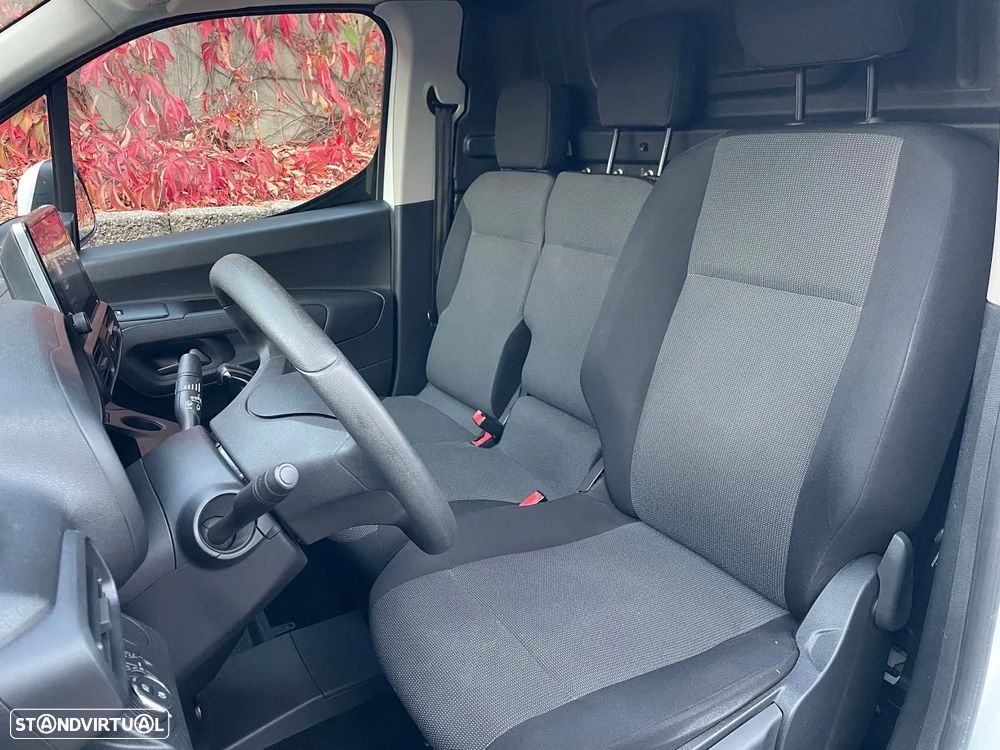 Opel Combo 1.5 CDTi 100HP 3L - 23