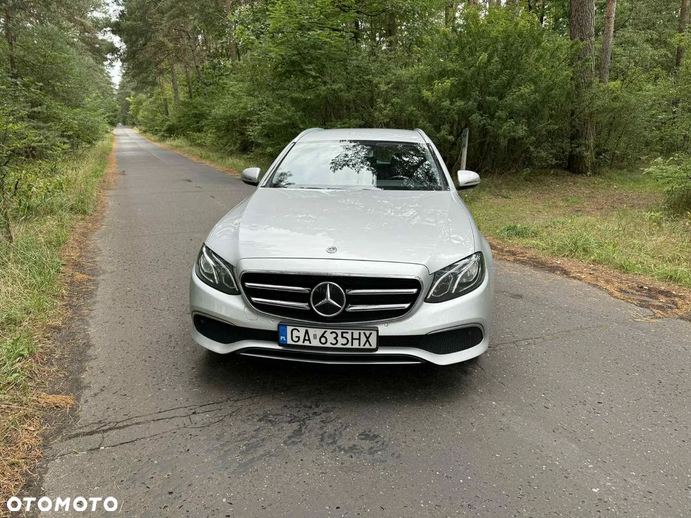 Mercedes-Benz Klasa E 220 d 9G-TRONIC - 1