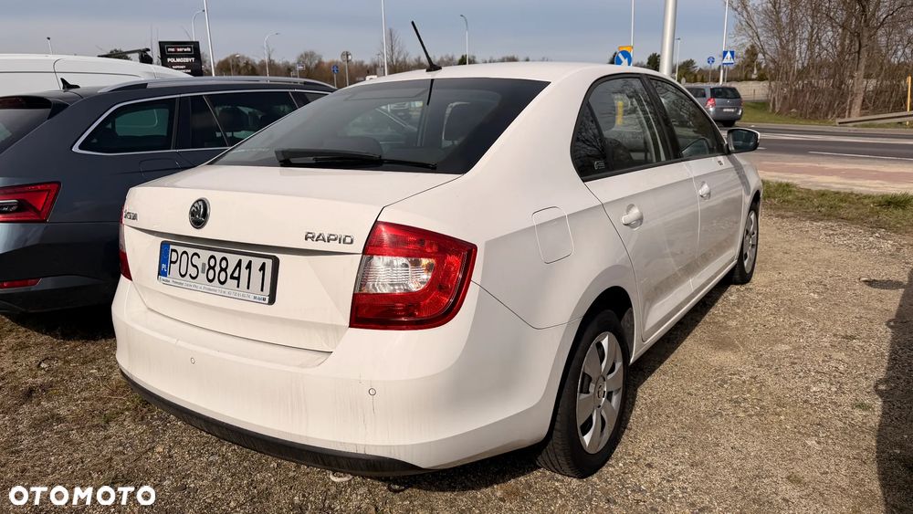 Skoda RAPID 1.6 TDI DPF Ambition - 5