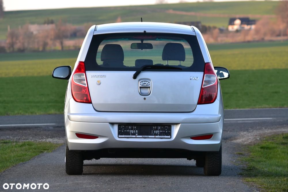 Hyundai i10 1.1 Edition 20 - 9