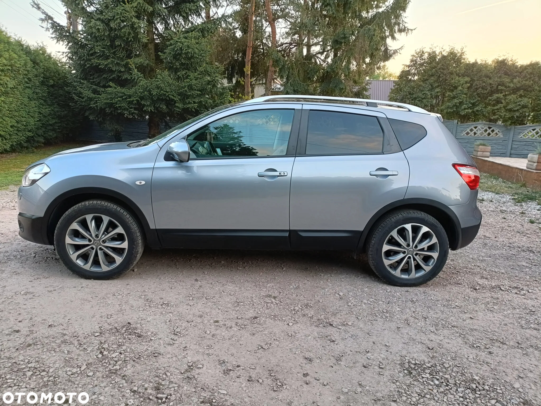 Nissan Qashqai 2.0 dCi DPF 4x4 360 - 7