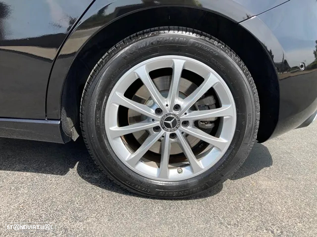 Mercedes-Benz A 250 e Progressive - 11