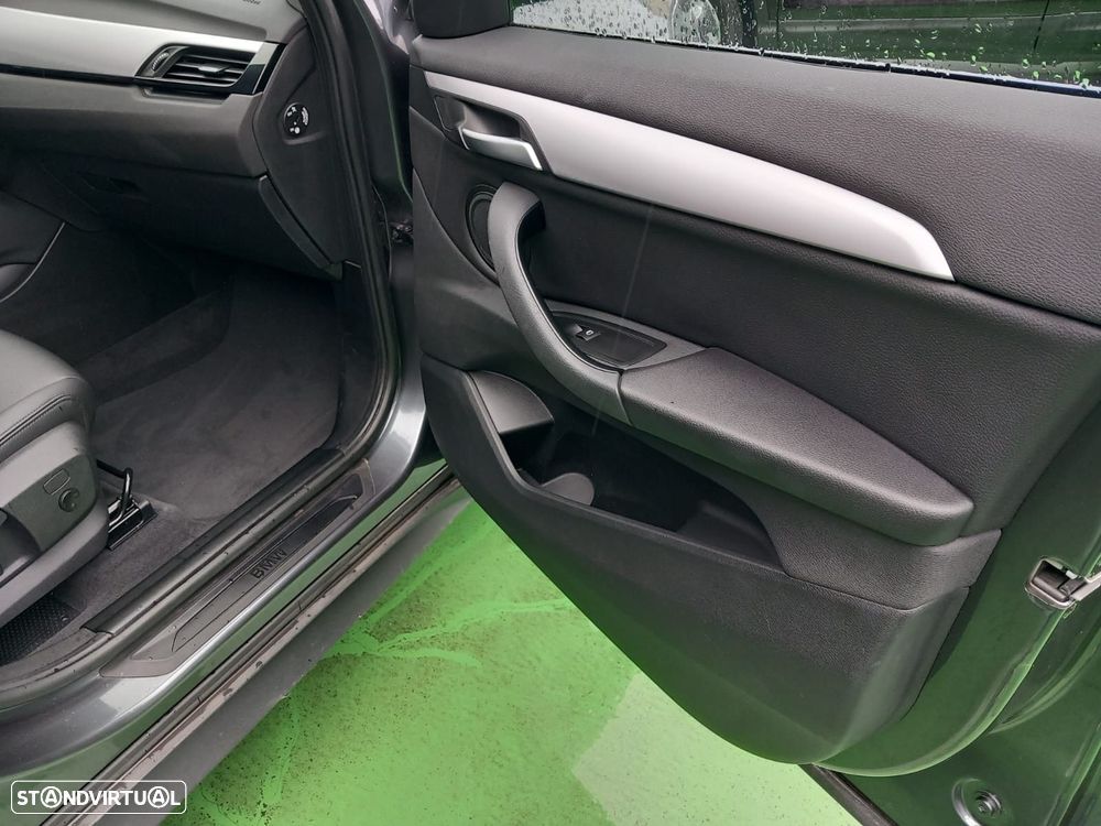 BMW X1 16 d sDrive Auto Line Sport - 10