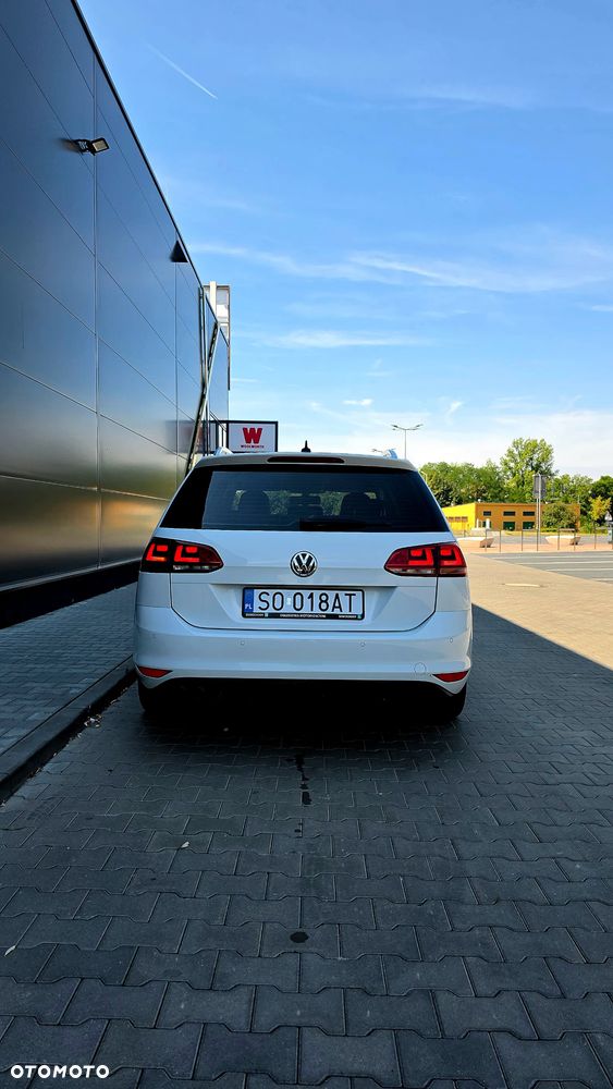 Volkswagen Golf 2.0 TDI (BlueMotion Technology) Highline - 4