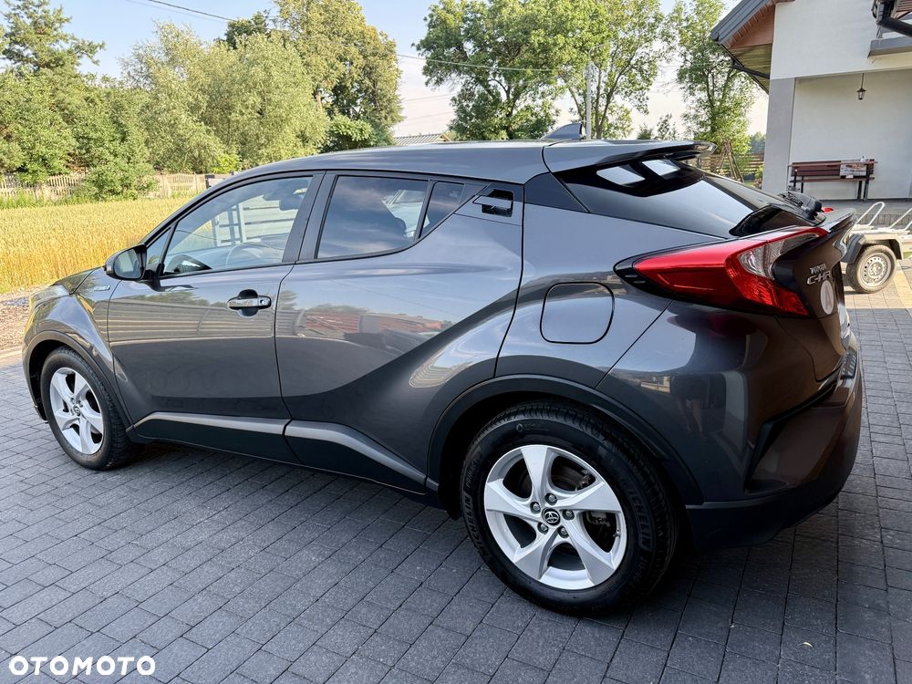 Toyota C-HR Style - 11