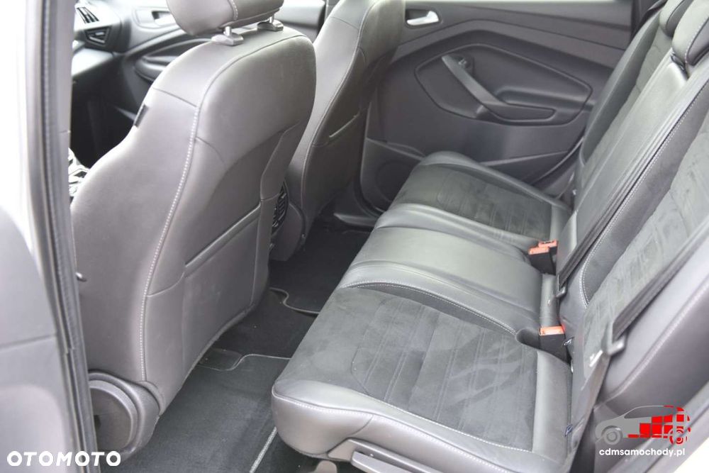 Ford Kuga - 17