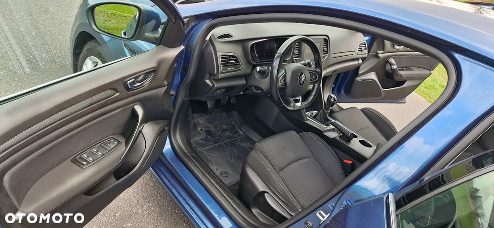 Renault Megane - 11