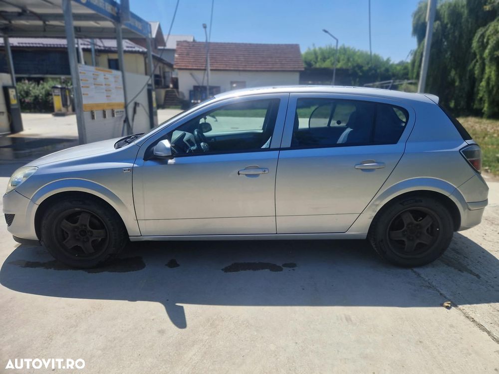 Opel Astra - 4