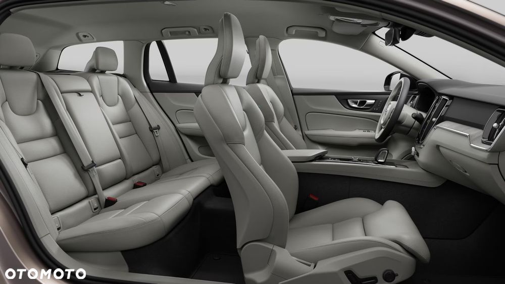 Volvo V60 B4 B Plus Dark - 13