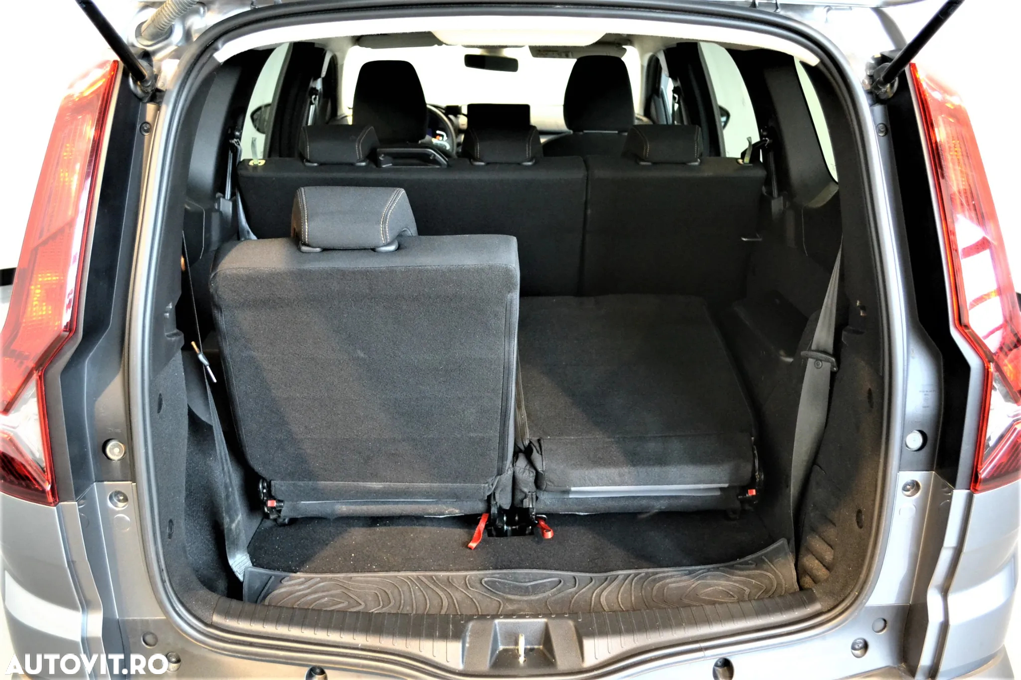 Dacia Jogger 7 locuri HEV 140 Extreme - 5