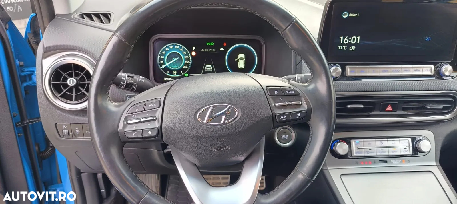 Hyundai KONA - 11