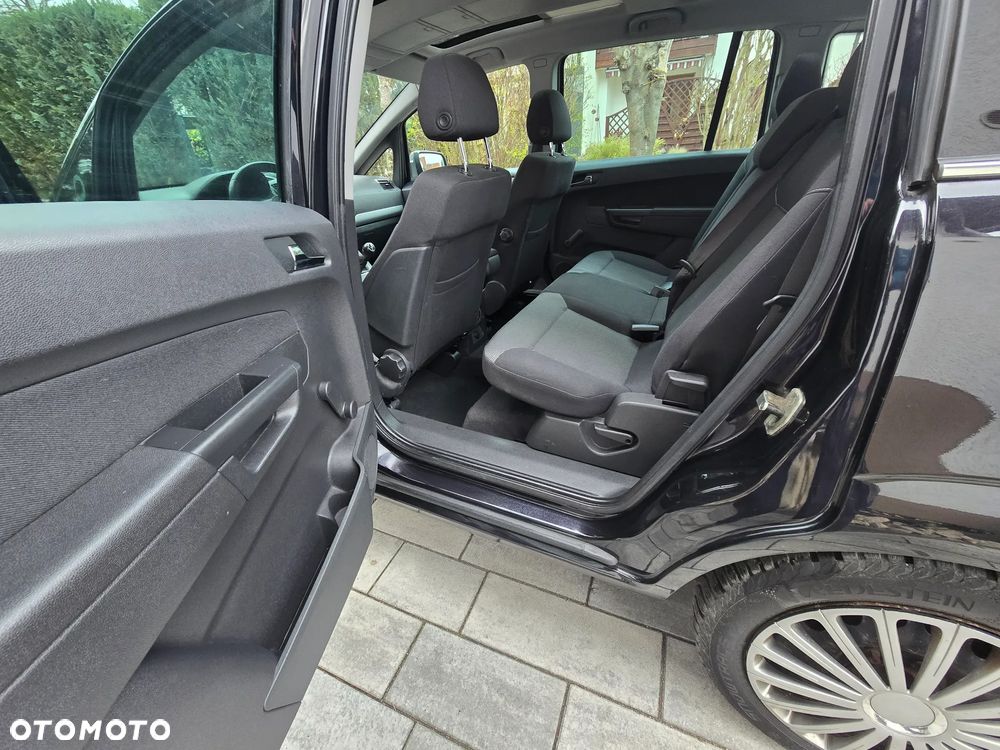 Opel Zafira 1.8 Innovation 110 Jahre - 19