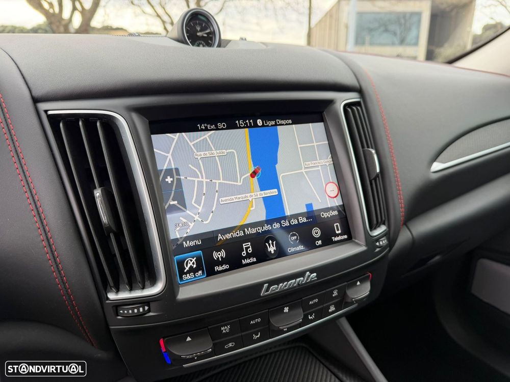 Maserati Levante 3.0 V6 S - 35