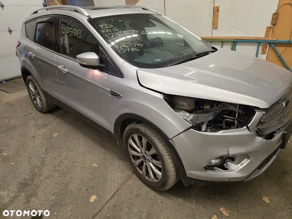 Ford Escape 2.0 EcoBoost AWD Titanium - 8