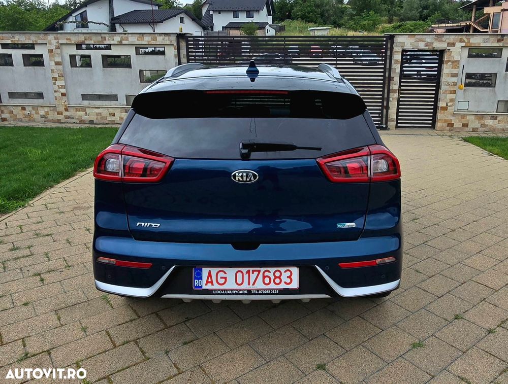 Kia Niro 1.6 GDI 2WD Aut. Vision - 10