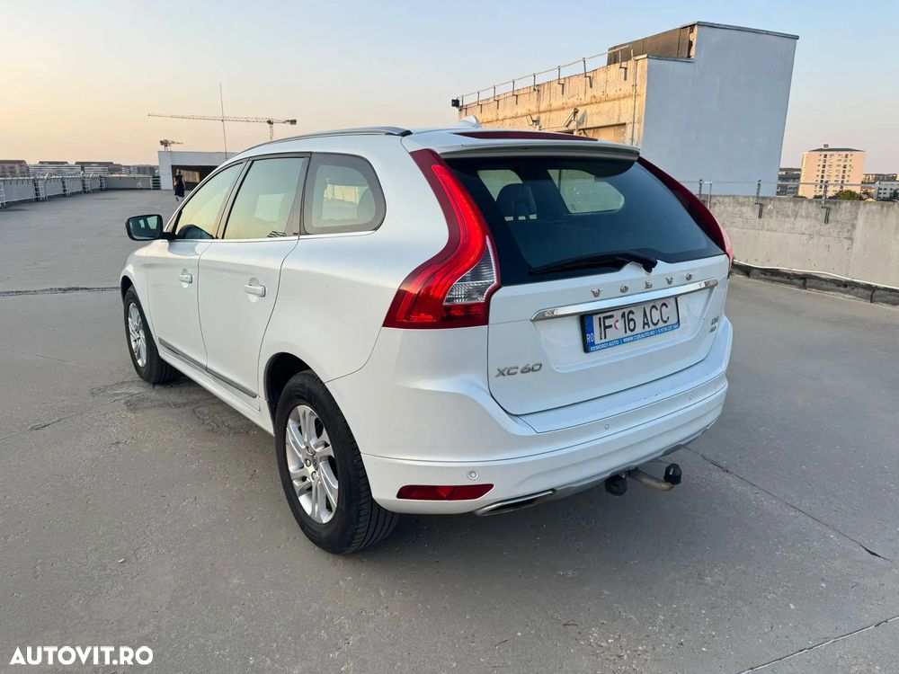 Volvo XC 60 D4AWD Kinetic - 7