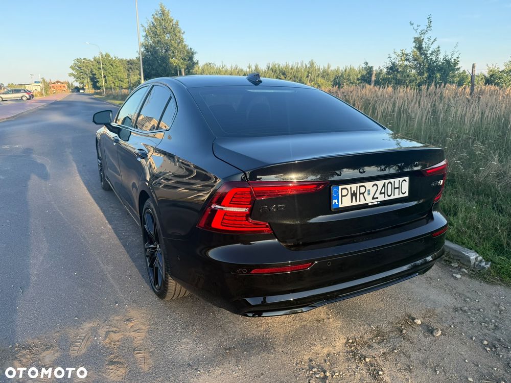 Volvo S60 B5 B AWD Ultimate Dark - 5