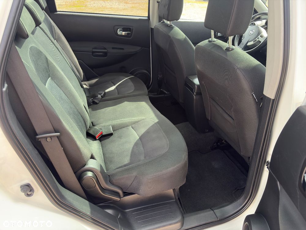 Nissan Qashqai+2 2.0 Acenta - 12