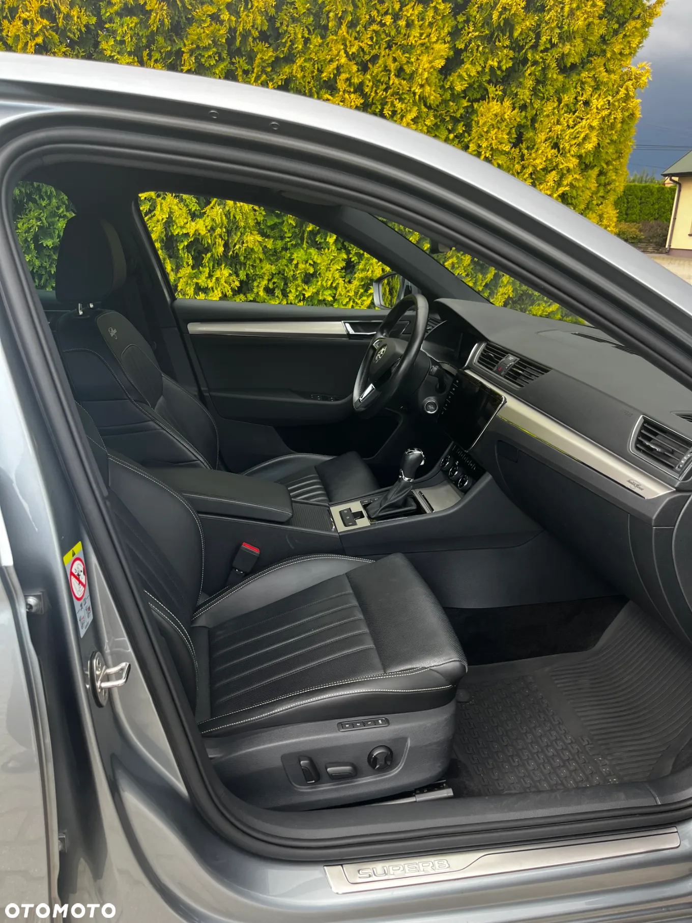 Skoda Superb 2.0 TDI 4x4 L&K DSG - 12