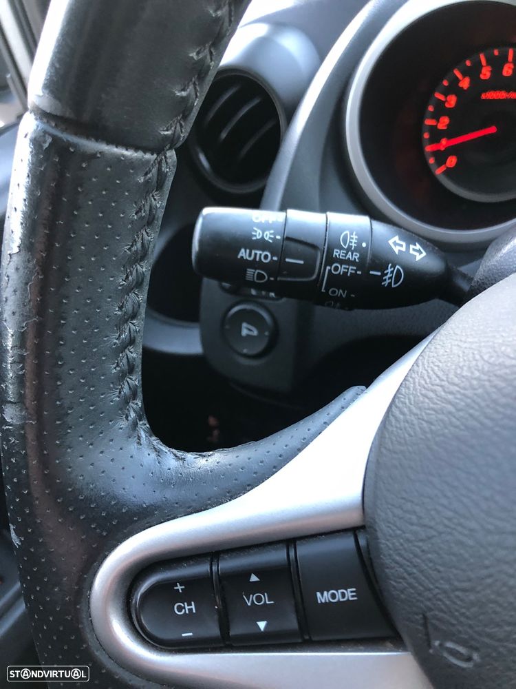 Honda Jazz 1.4 i-VTEC Exclusive - 25