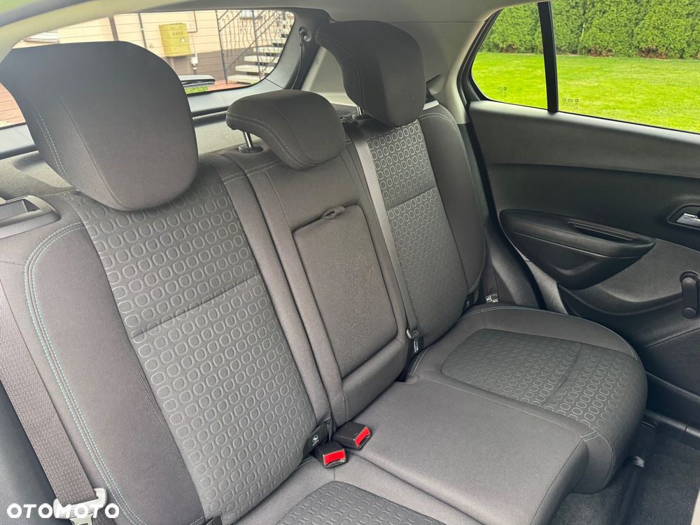 Chevrolet Trax 1.6 LS - 19