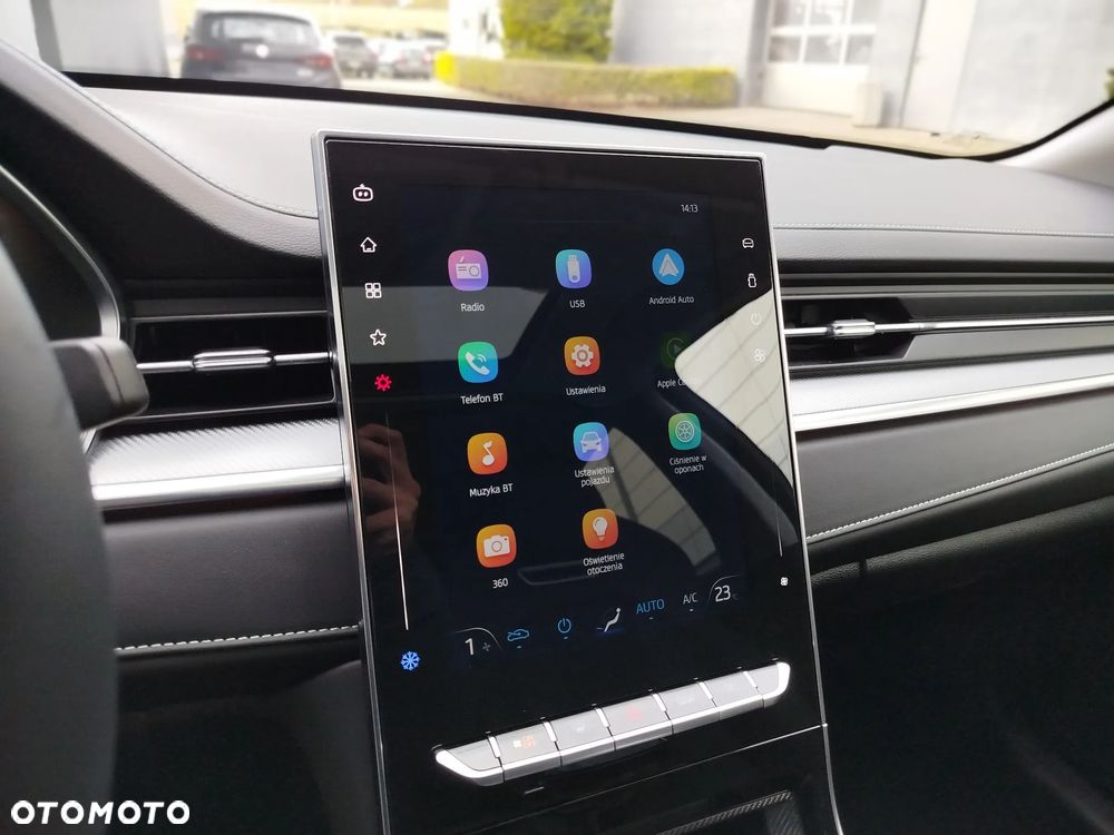 JAC J7 Plus CVT - 15