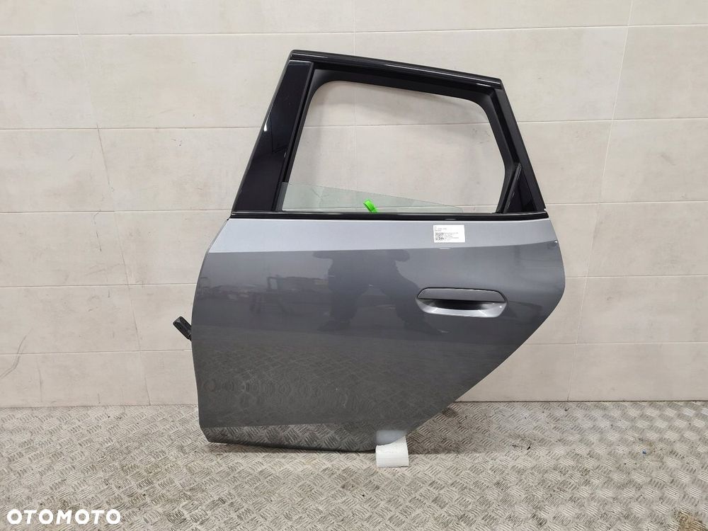 BMW U06 DRZWI LEWY TYŁ C4W SHADOWLINE - 2