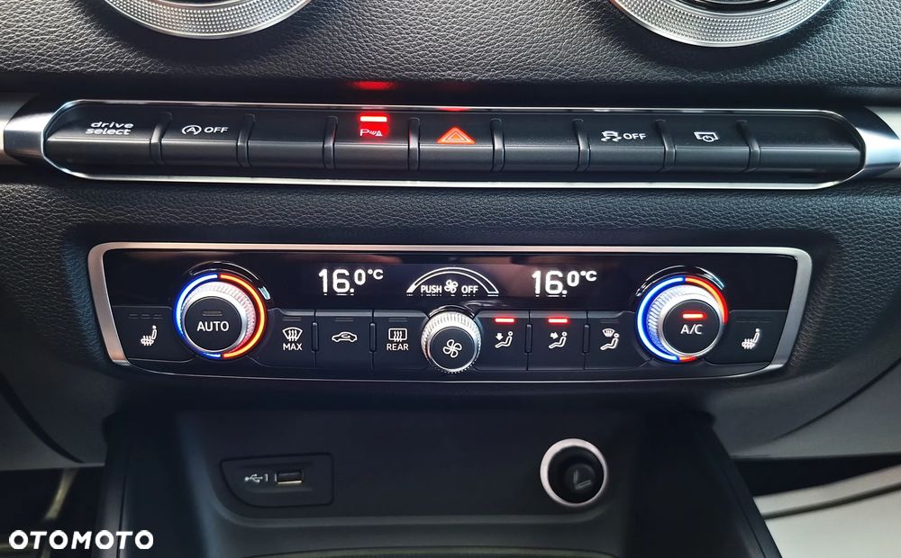 Audi A3 Sportback 35 TFSI S line - 31