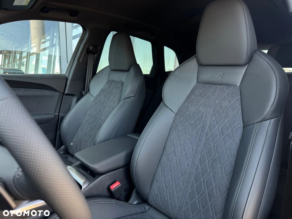 Audi Q5 e-Hybrid 220 kW Quattro S tronic - 28