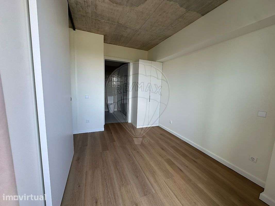 Apartamento T1 para arrendamento - Grande imagem: 3/13