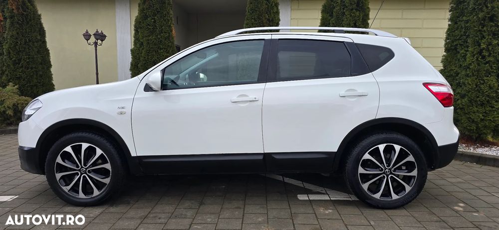 Nissan Qashqai 2.0 DCI 4 x 4 DPF Aut tekna - 3