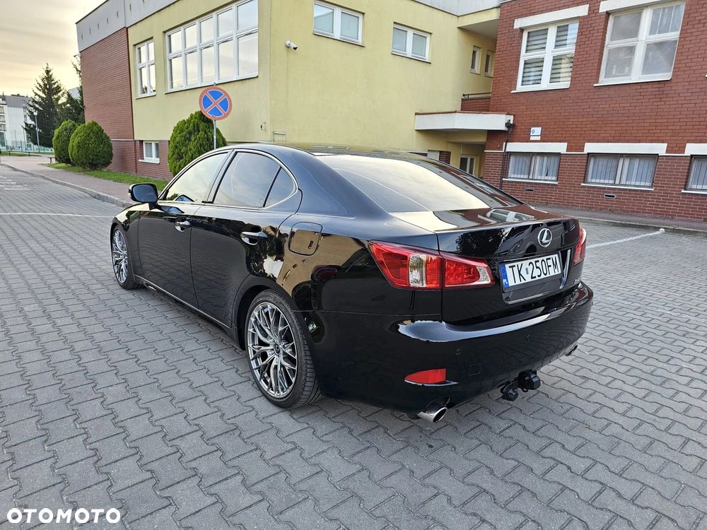 Lexus IS 250 - 15