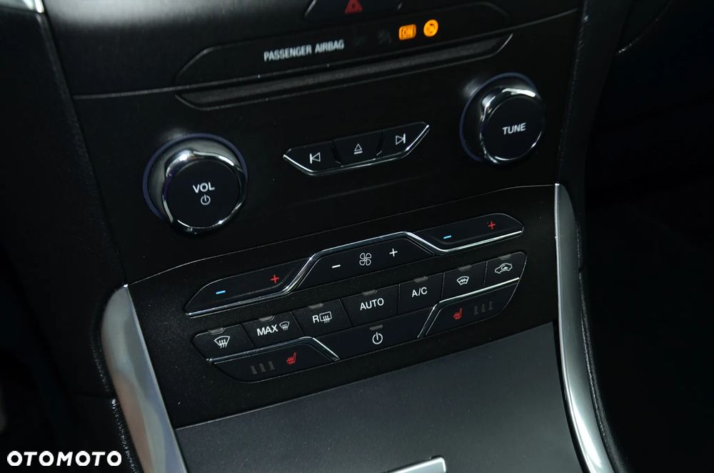 Ford S-Max 2.0 EcoBlue Titanium - 31