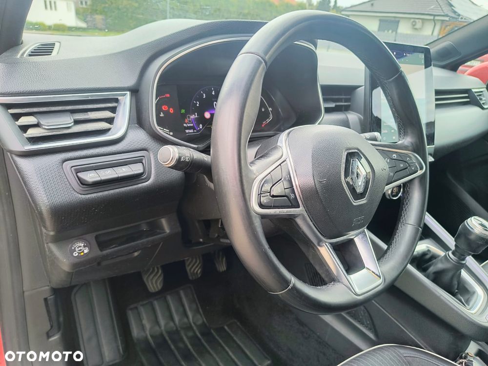 Renault Clio - 24