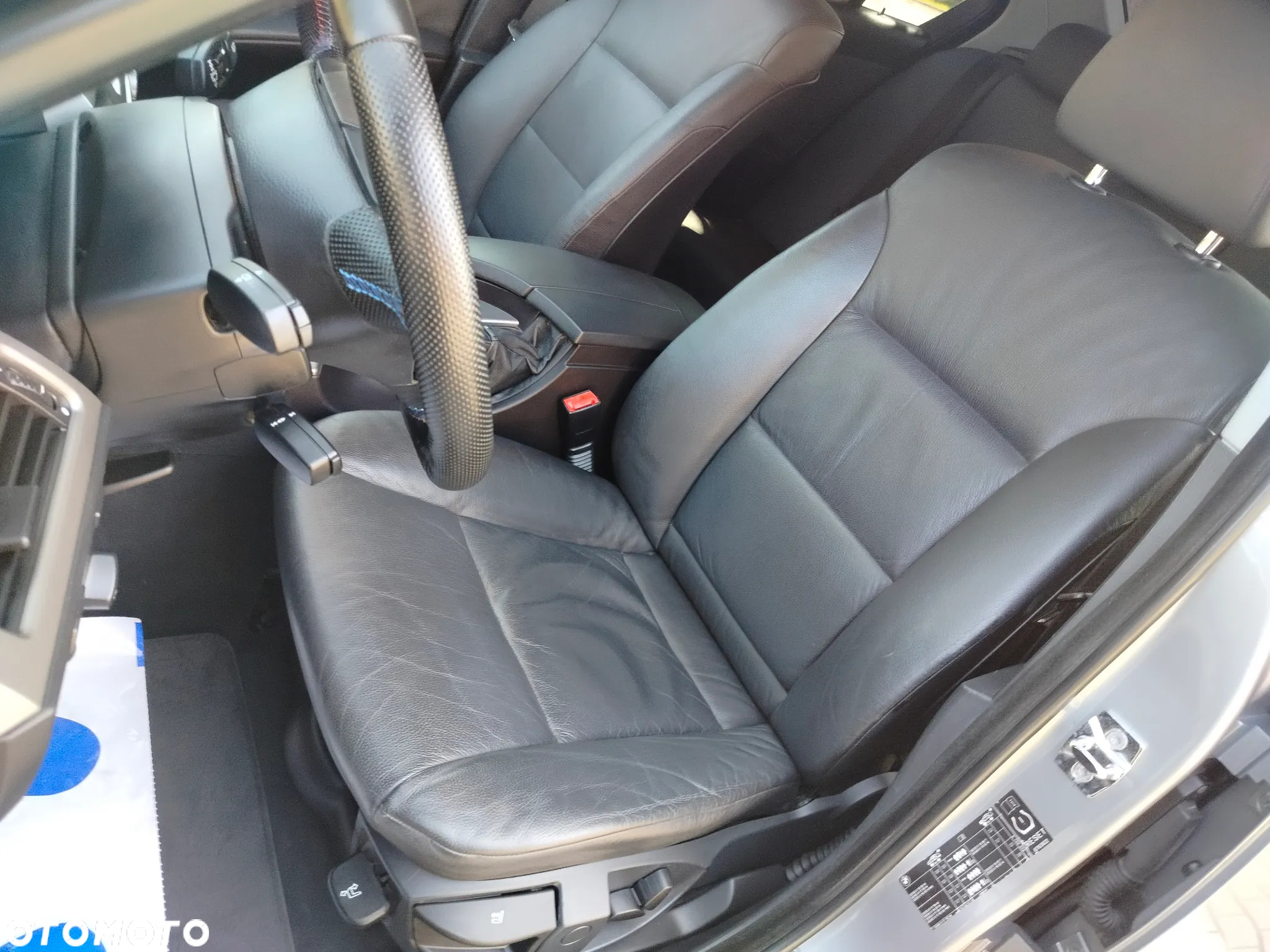 BMW Seria 5 525i - 27
