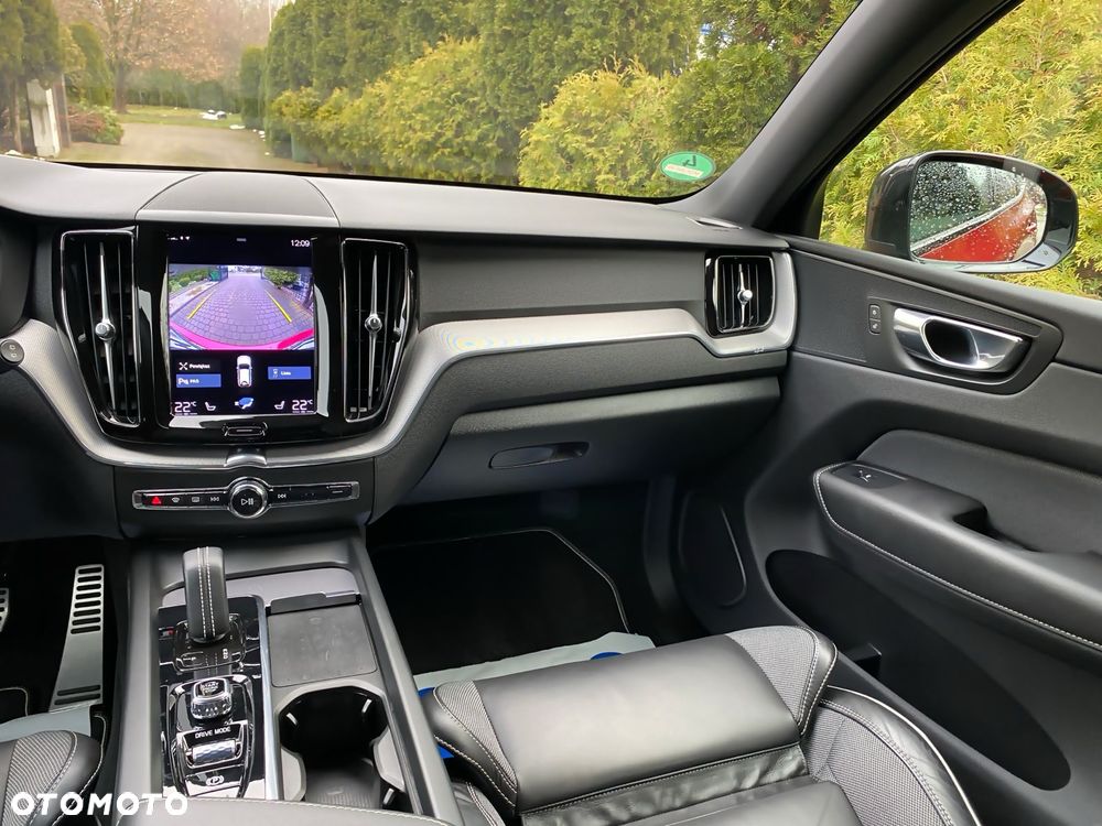 Volvo XC 60 B4 D Geartronic RDesign - 15