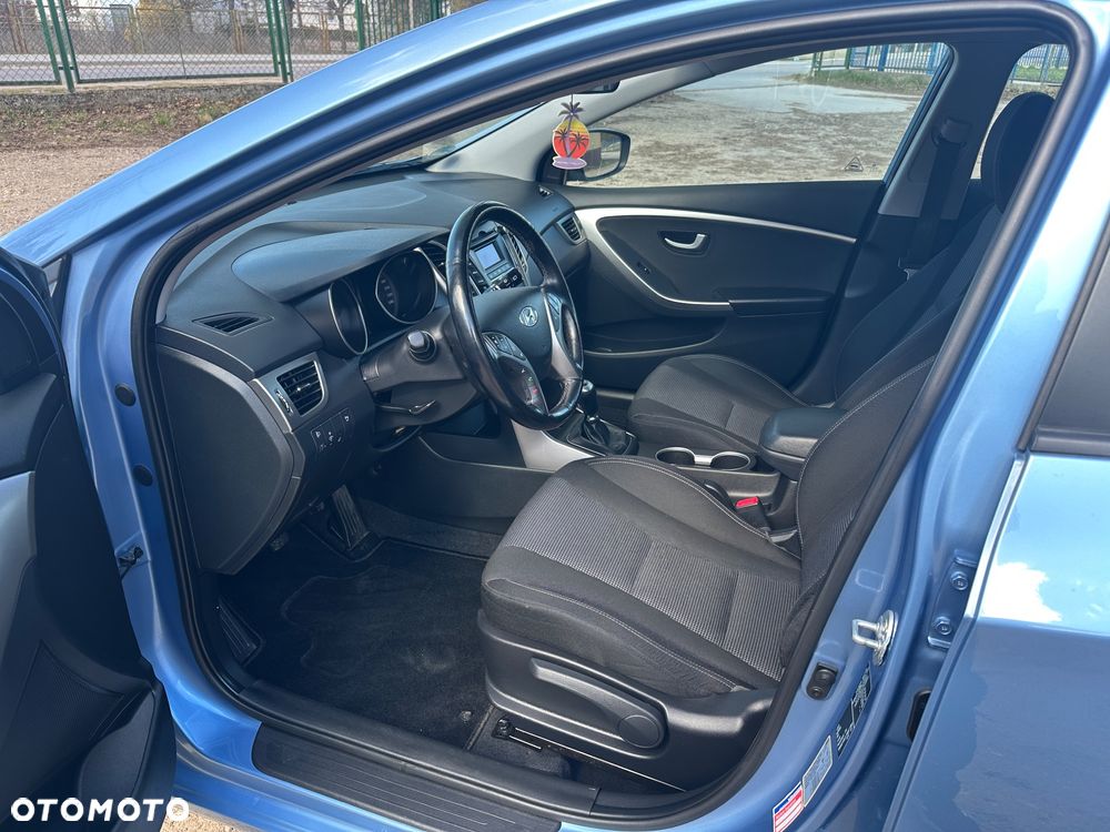 Hyundai i30 1.4 CRDi Trend - 16