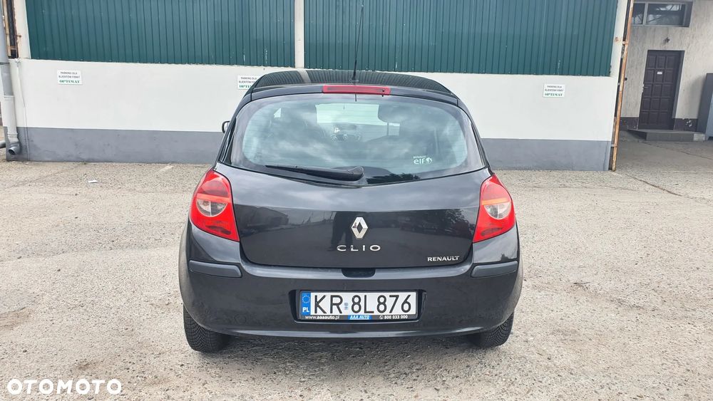 Renault Clio 1.5 dCi Extreme - 19