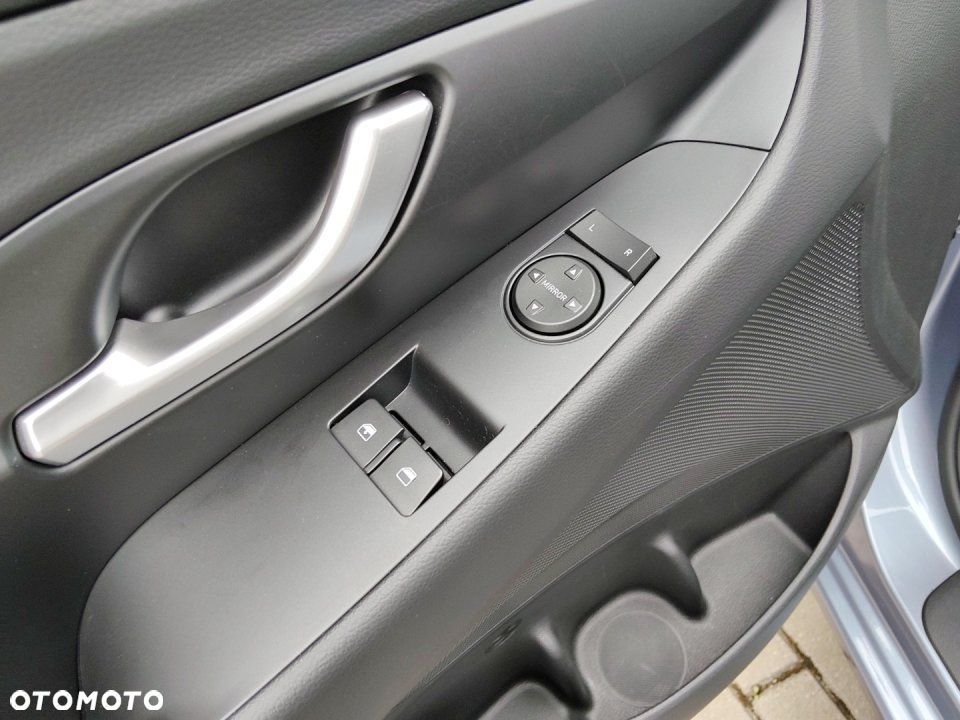 Hyundai i30 - 23