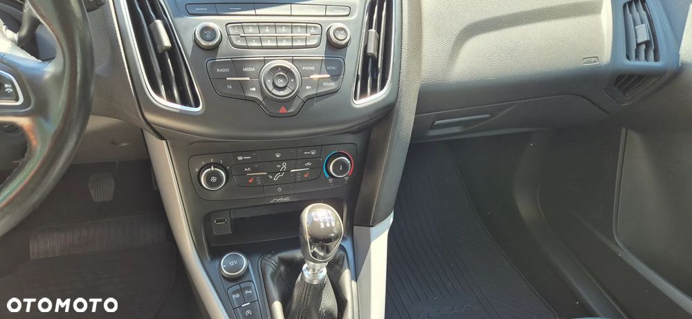 Ford Focus 1.5 EcoBoost Start-Stopp-System Sport - 21